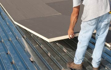 benefits of insulating Ranais flat roofing